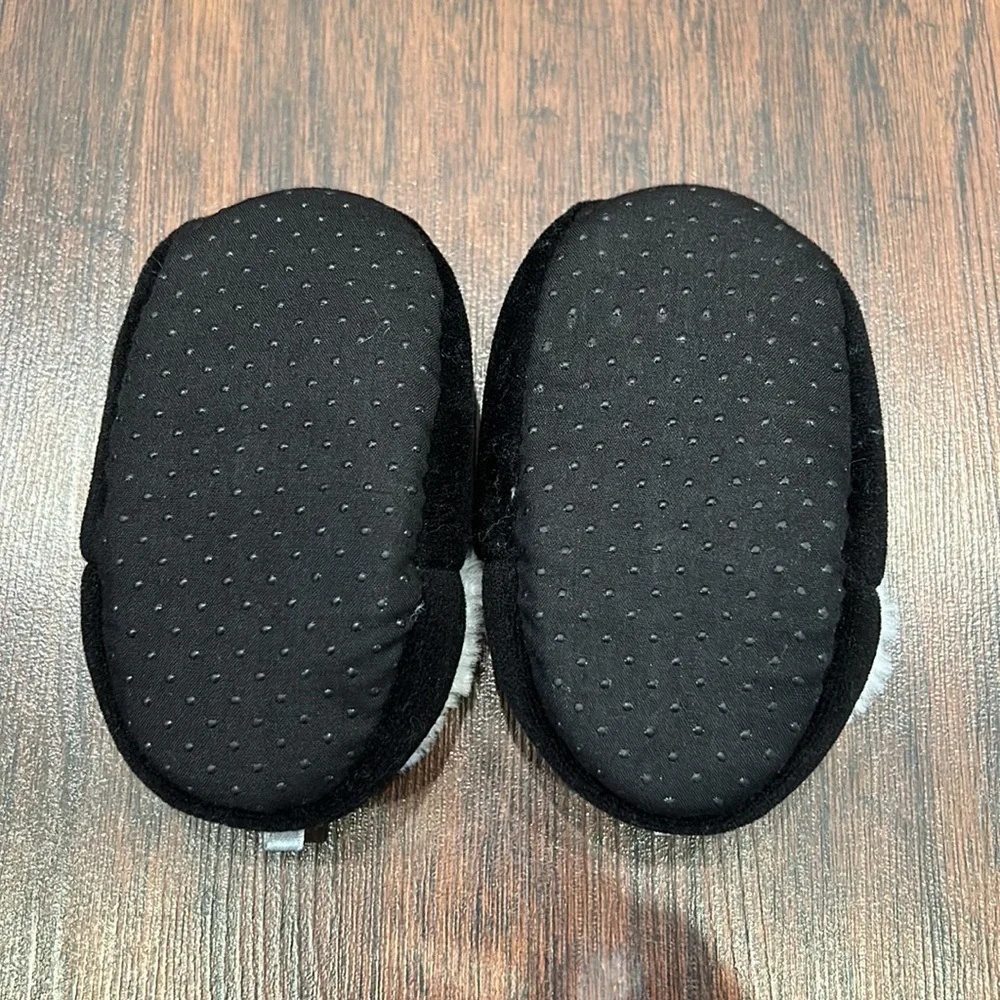 Pittsburgh Steeler Baby Fuzzy Slippers